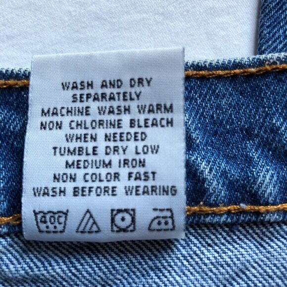 Jordache Blue jeans Hi rise Size 7/8 Excellent condition - Picture 3 of 6